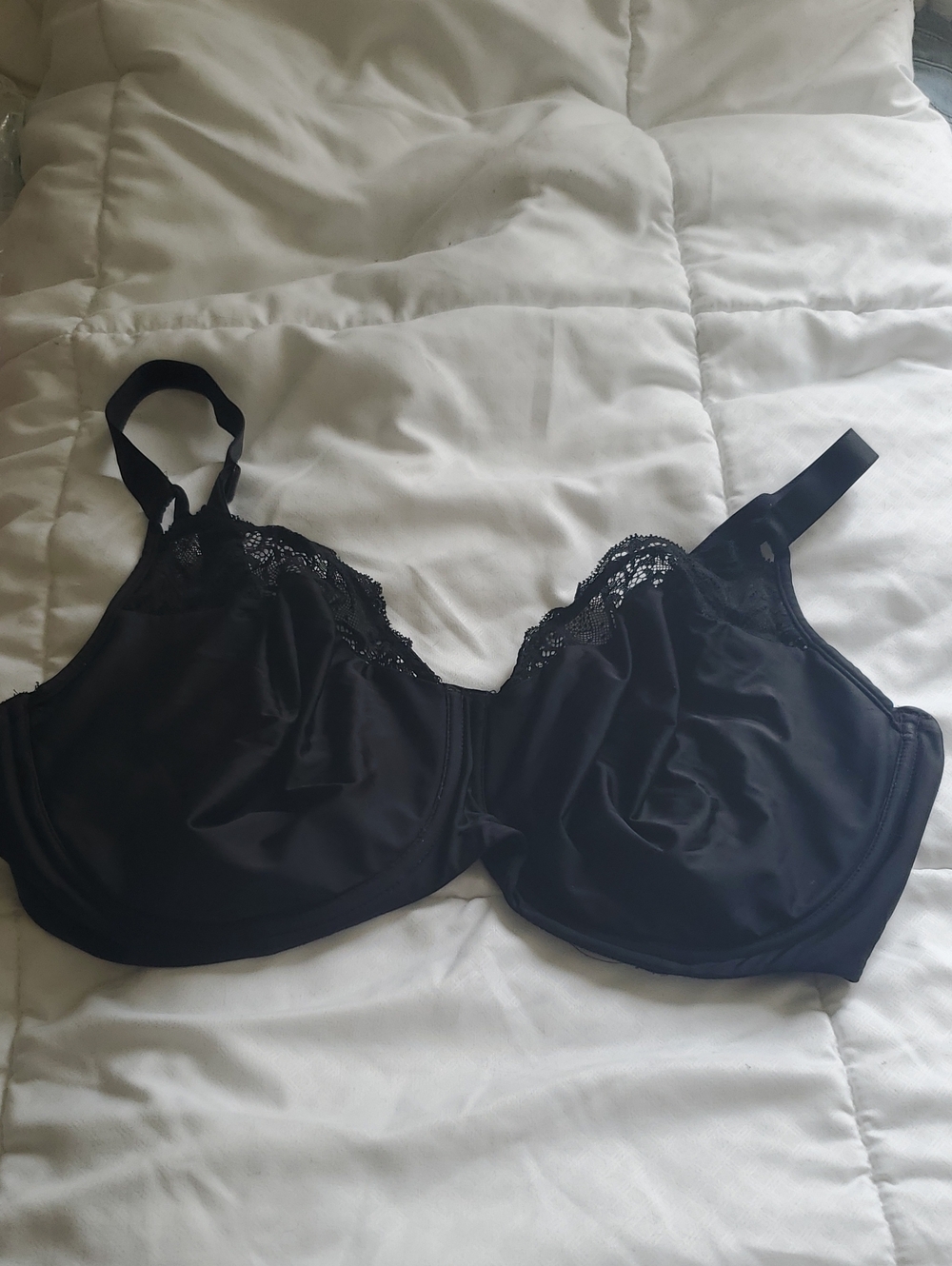 Wacoal Black Lace-Trim Full Coverage Bra